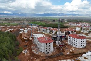 denizli-i-li-acipayam-i-lcesi-oguz-mah-3-etap-422-adet-konut-4-k-d-i-nsaati-i-le-altyapi-ve-cevre-duzenlemesi-i-si